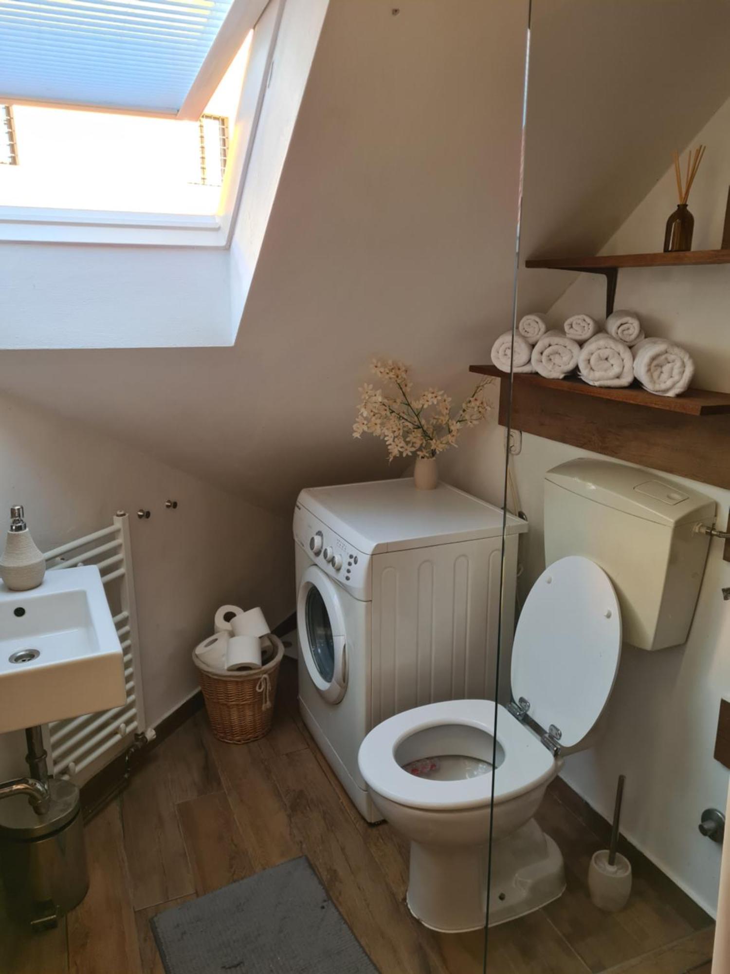 Old Town Cabin Apartment Zagreb Eksteriør bilde
